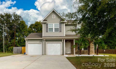 Photo for 111 Austen Lakes Drive