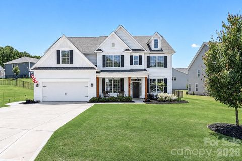 Photo of 384 Streamwood Road, Troutman, NC 28166 (MLS # 4382549)