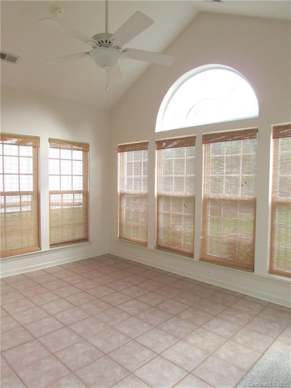 Brandon Oaks - Residential