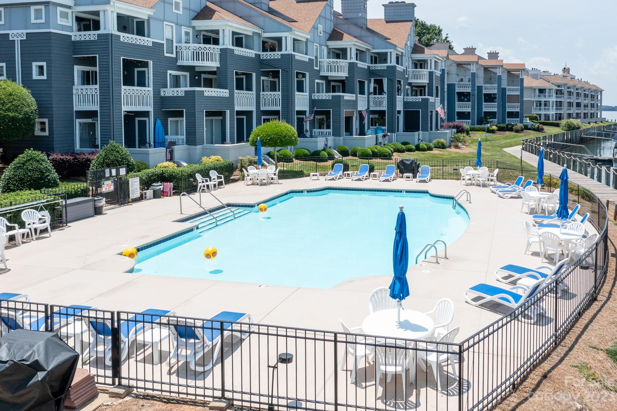 Vineyard Point - Residential