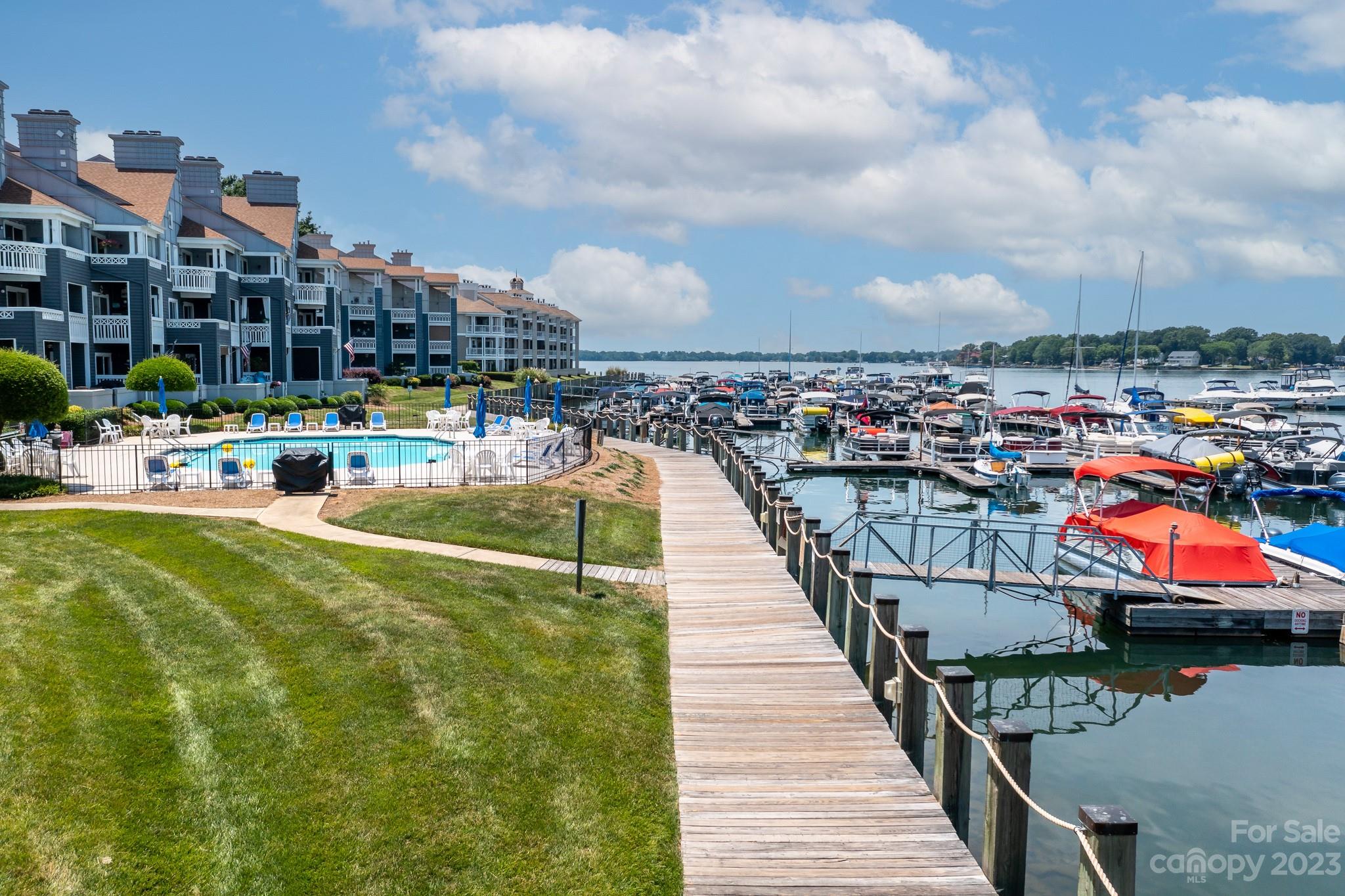 Vineyard Point - Residential