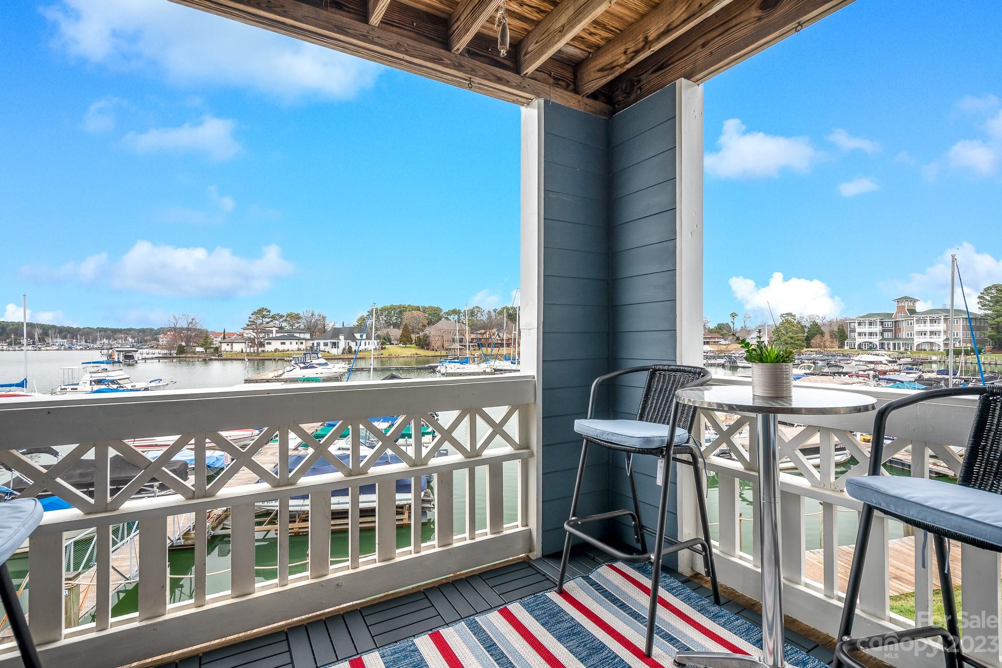 Vineyard Point - Residential