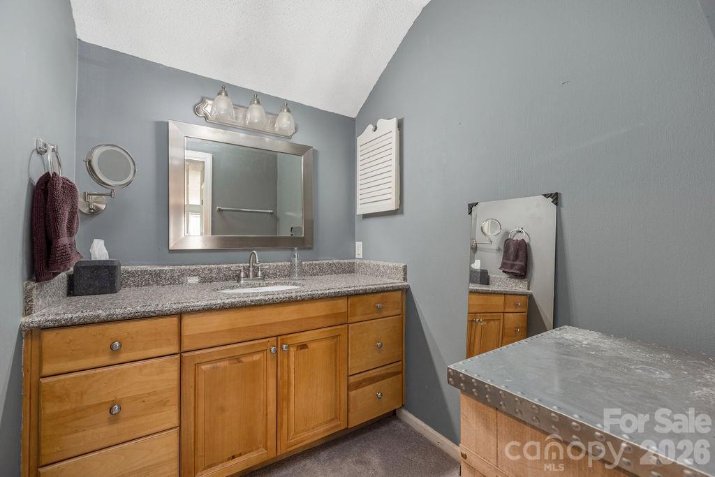 Falconbridge - Residential