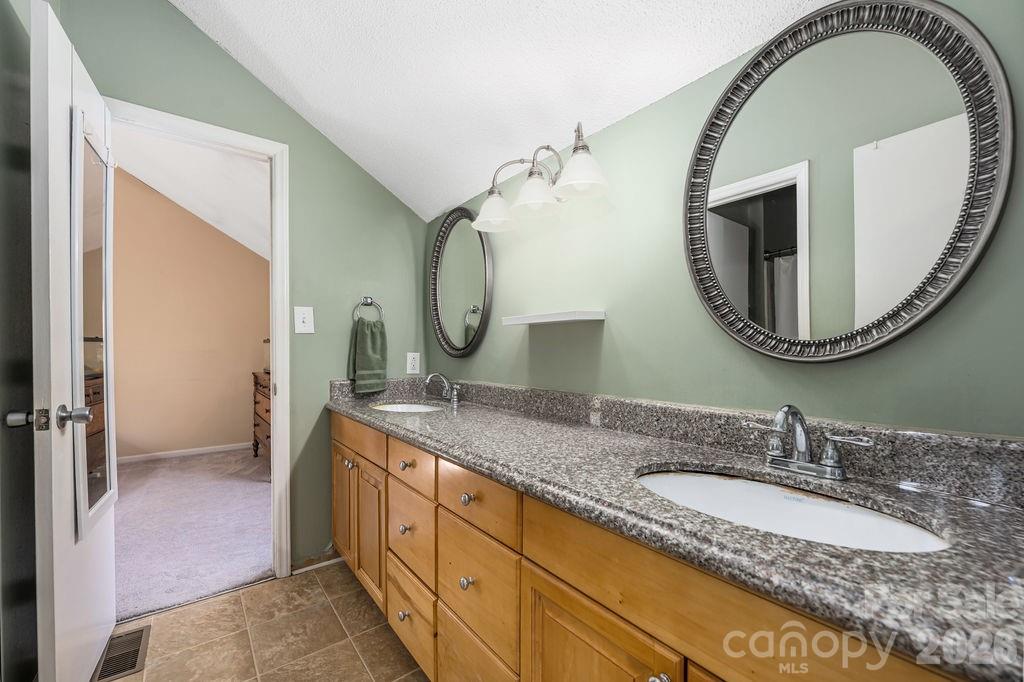 Falconbridge - Residential