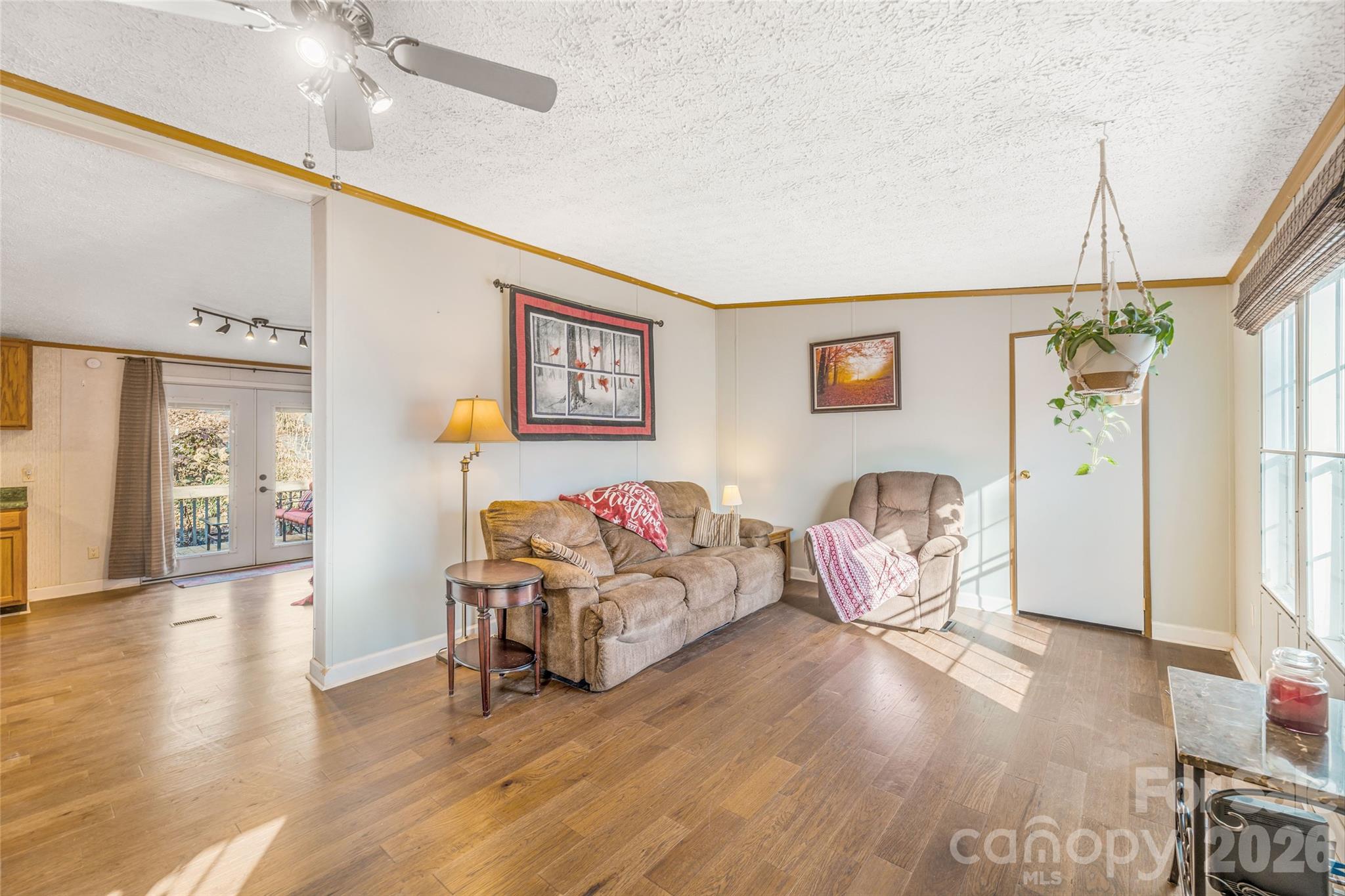 Mountain Home - Residential