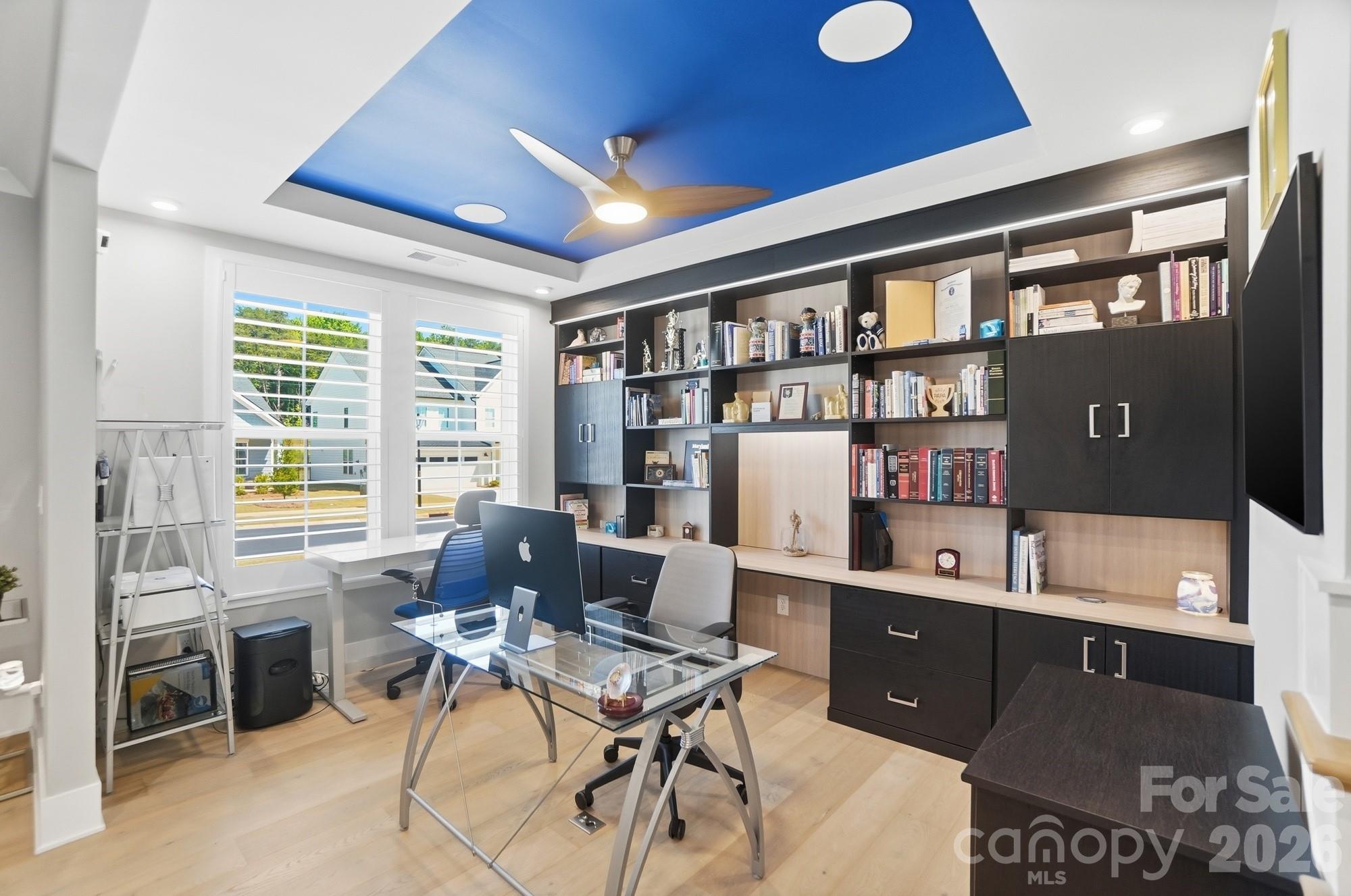 5225 Glenwalk Drive