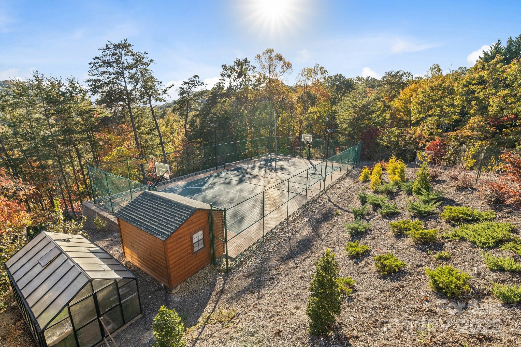 138 Silver Tree Lane