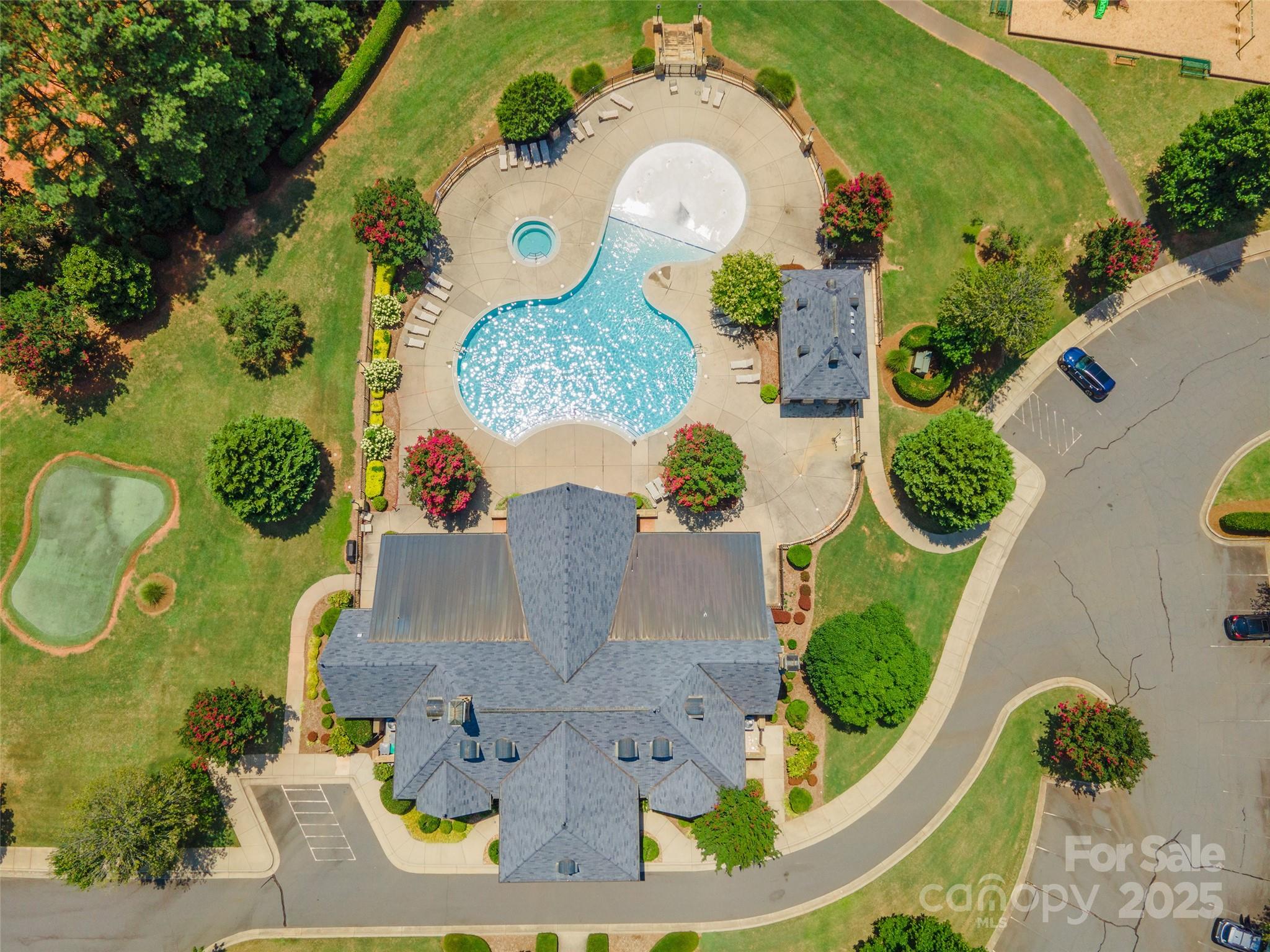 2021 Gladelynn Court