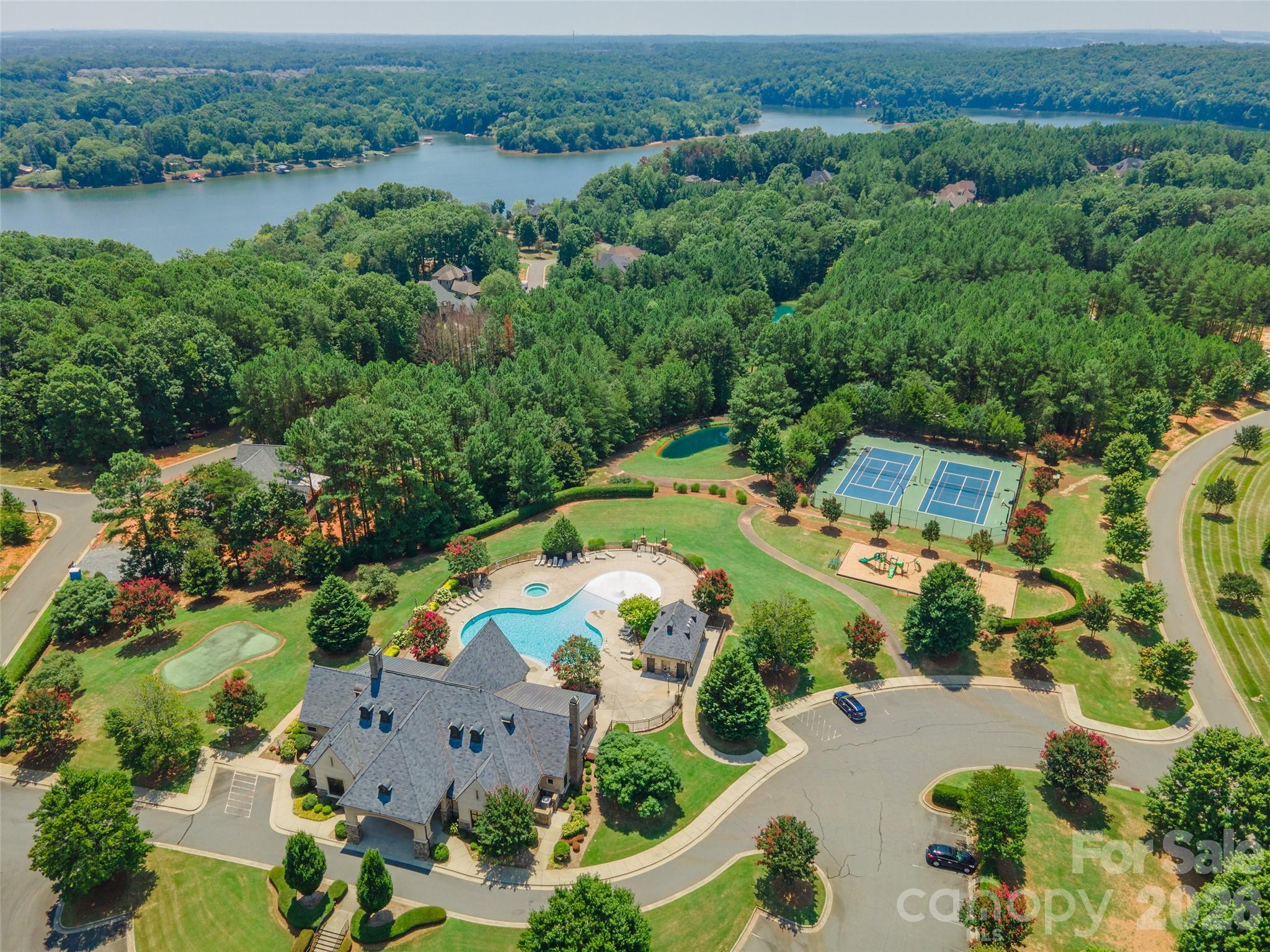 Reflection Pointe - Land