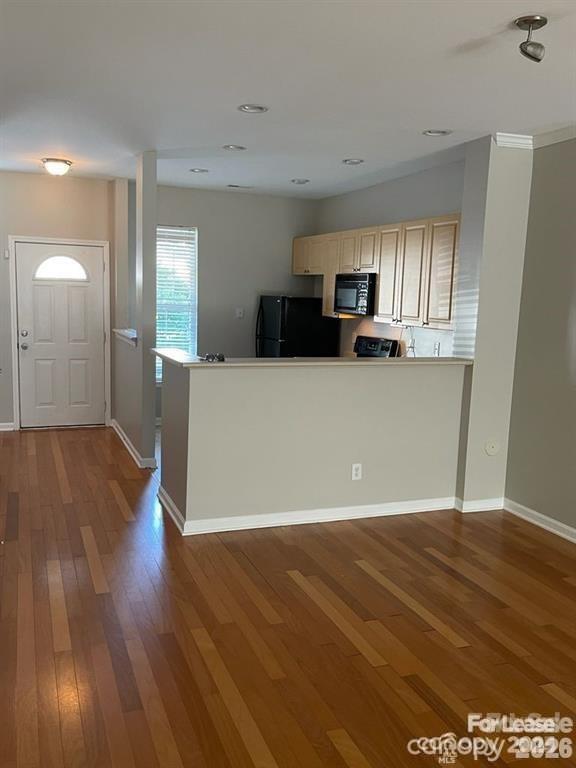 Coventry Court Townhomes - Residential