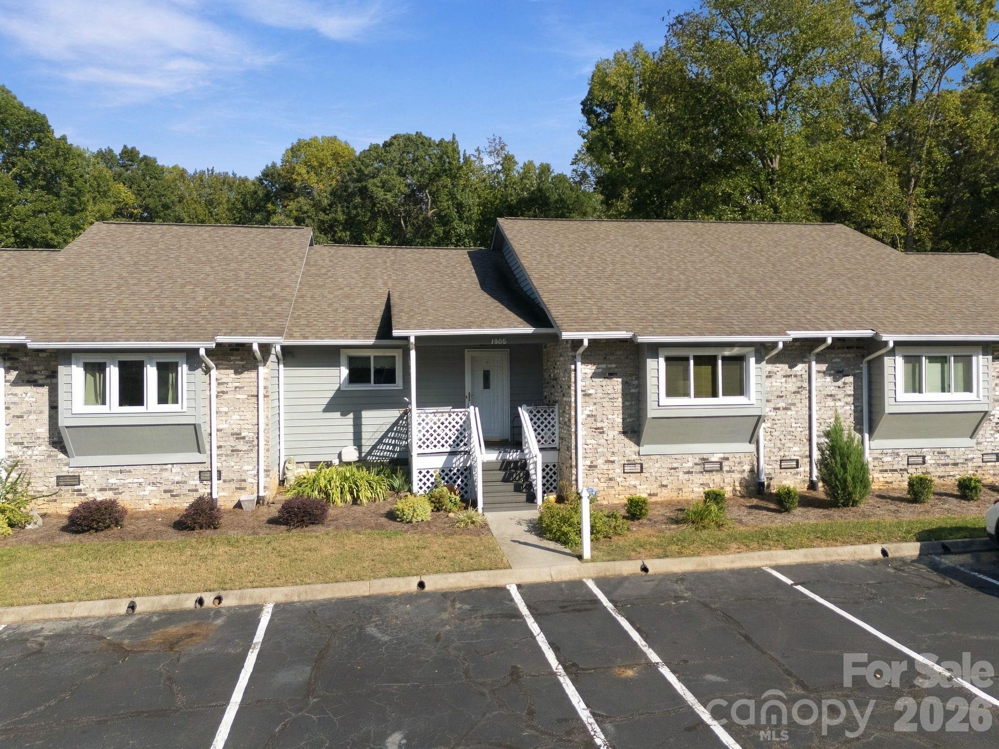 1805 Wellington Hills Circle