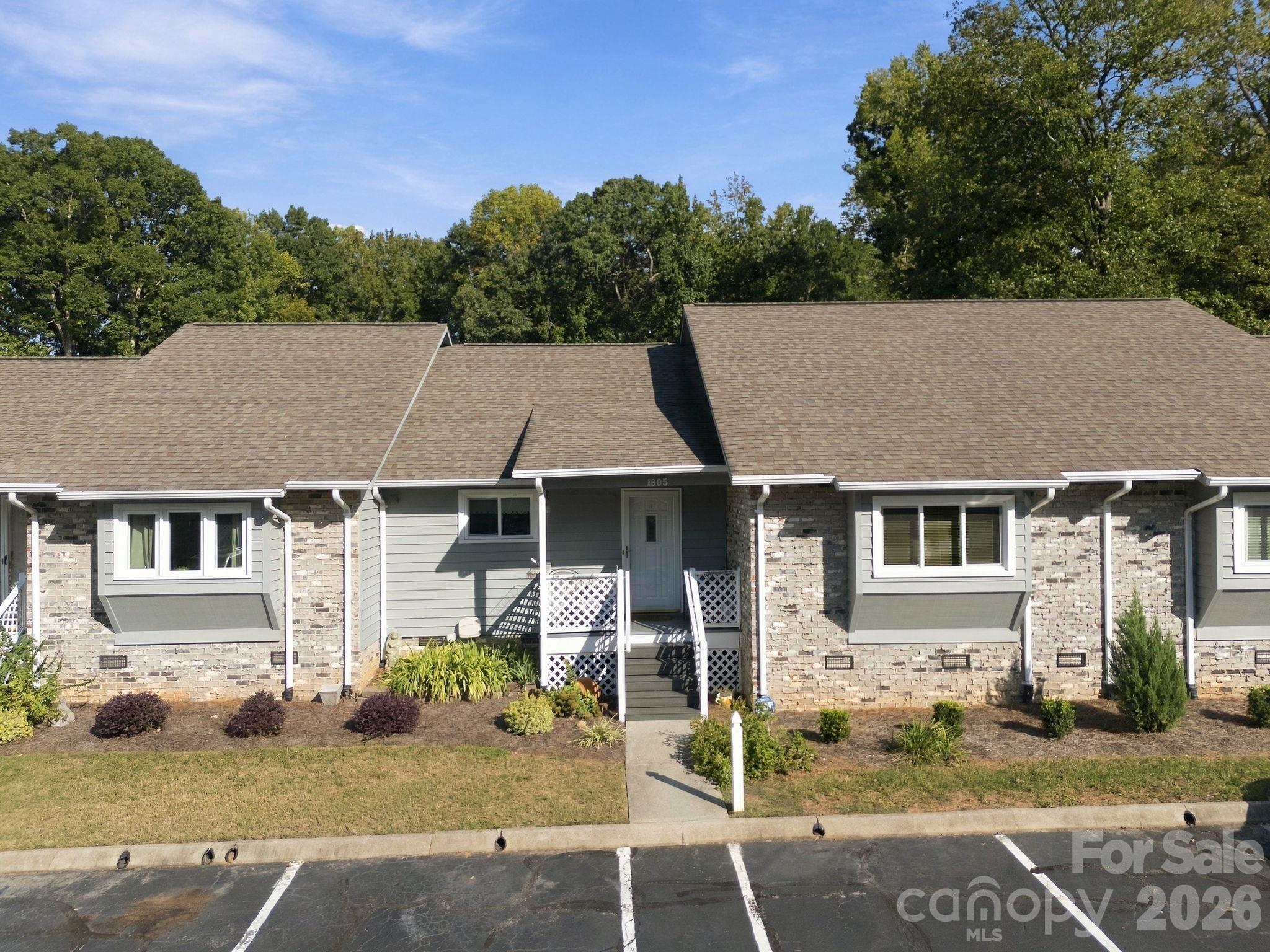 1805 Wellington Hills Circle