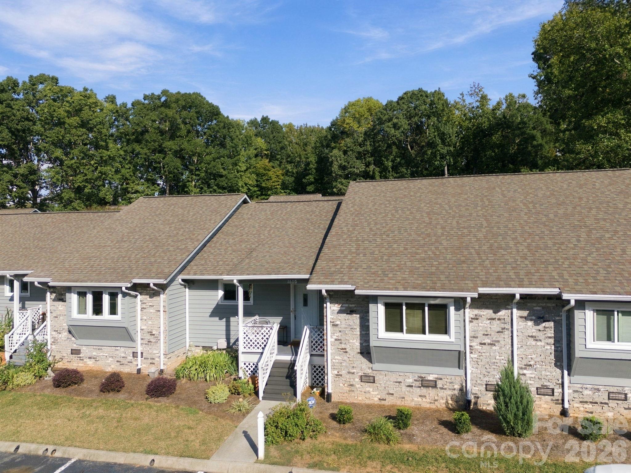 1805 Wellington Hills Circle