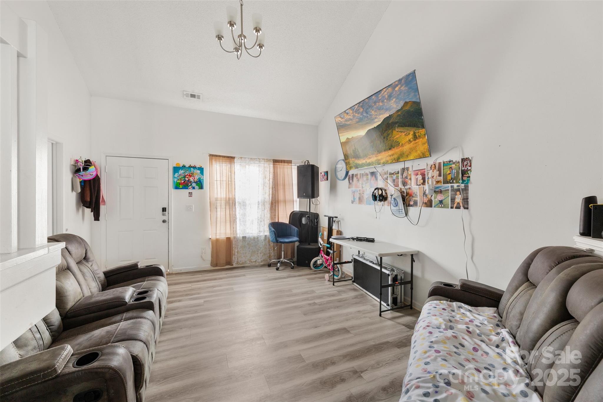 5305 Magnolia Tree Lane