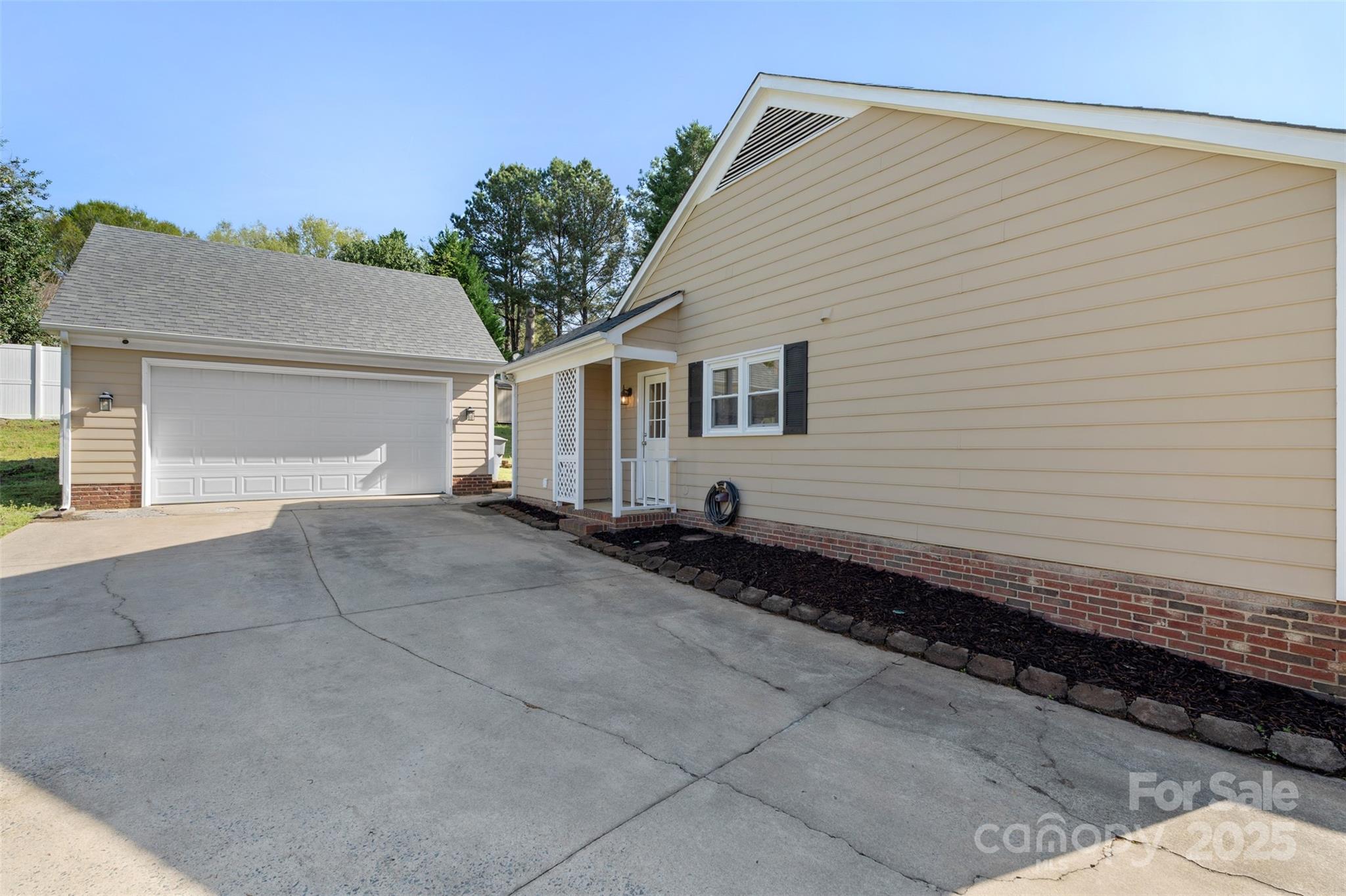 Mallard Trace - Residential