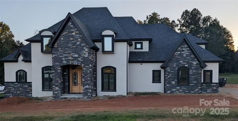 110 Hunts Landing Drive Mooresville NC 28117