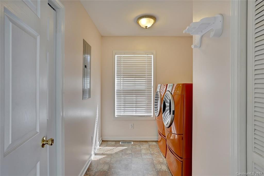 Ellison Woods - Residential