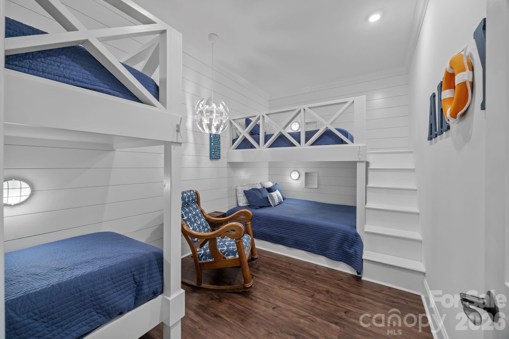 Sisters Cove - Residential