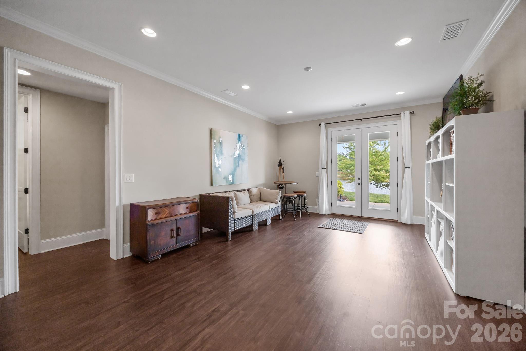 Sisters Cove - Residential