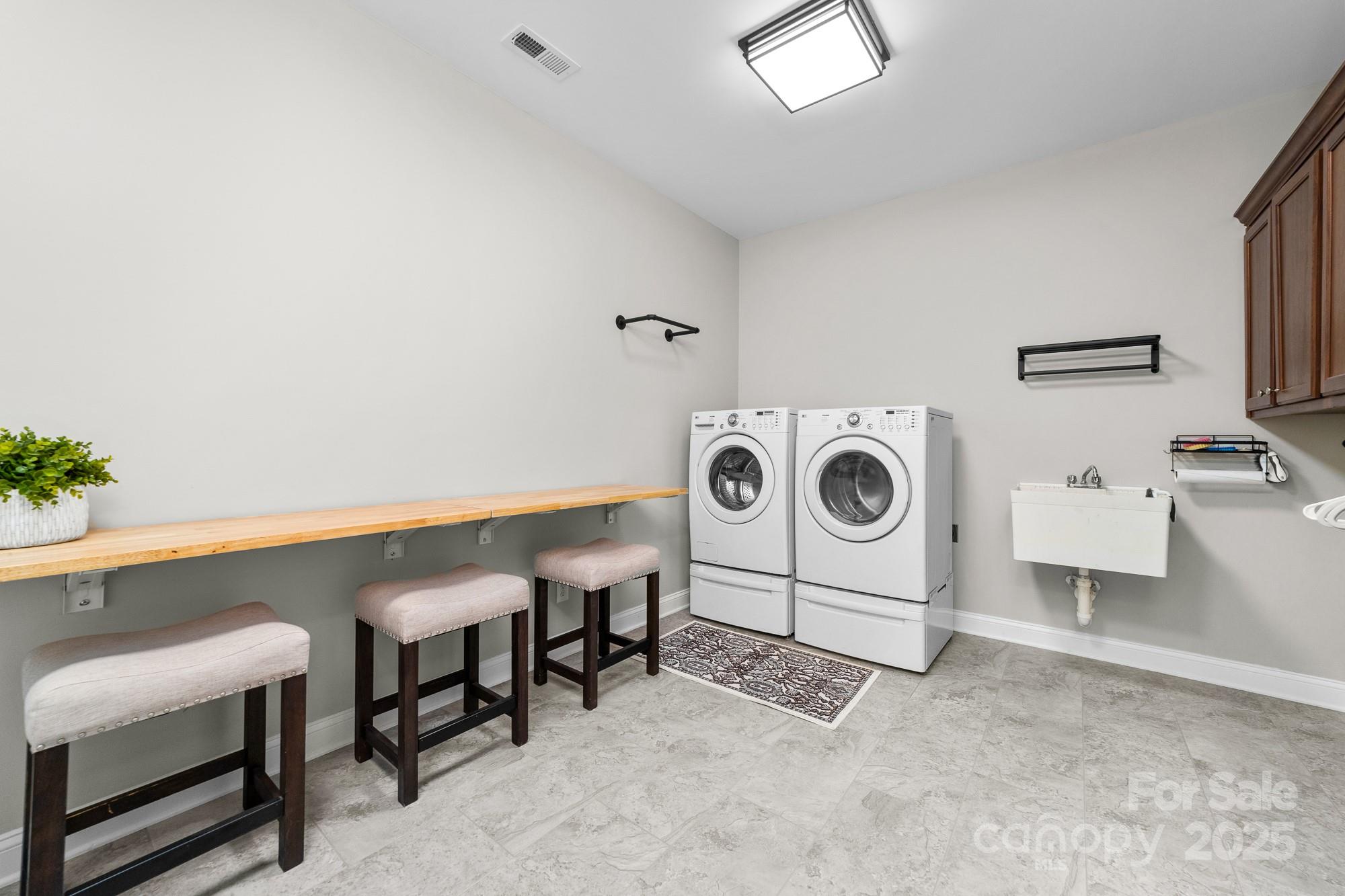 Weddington Chase - Residential