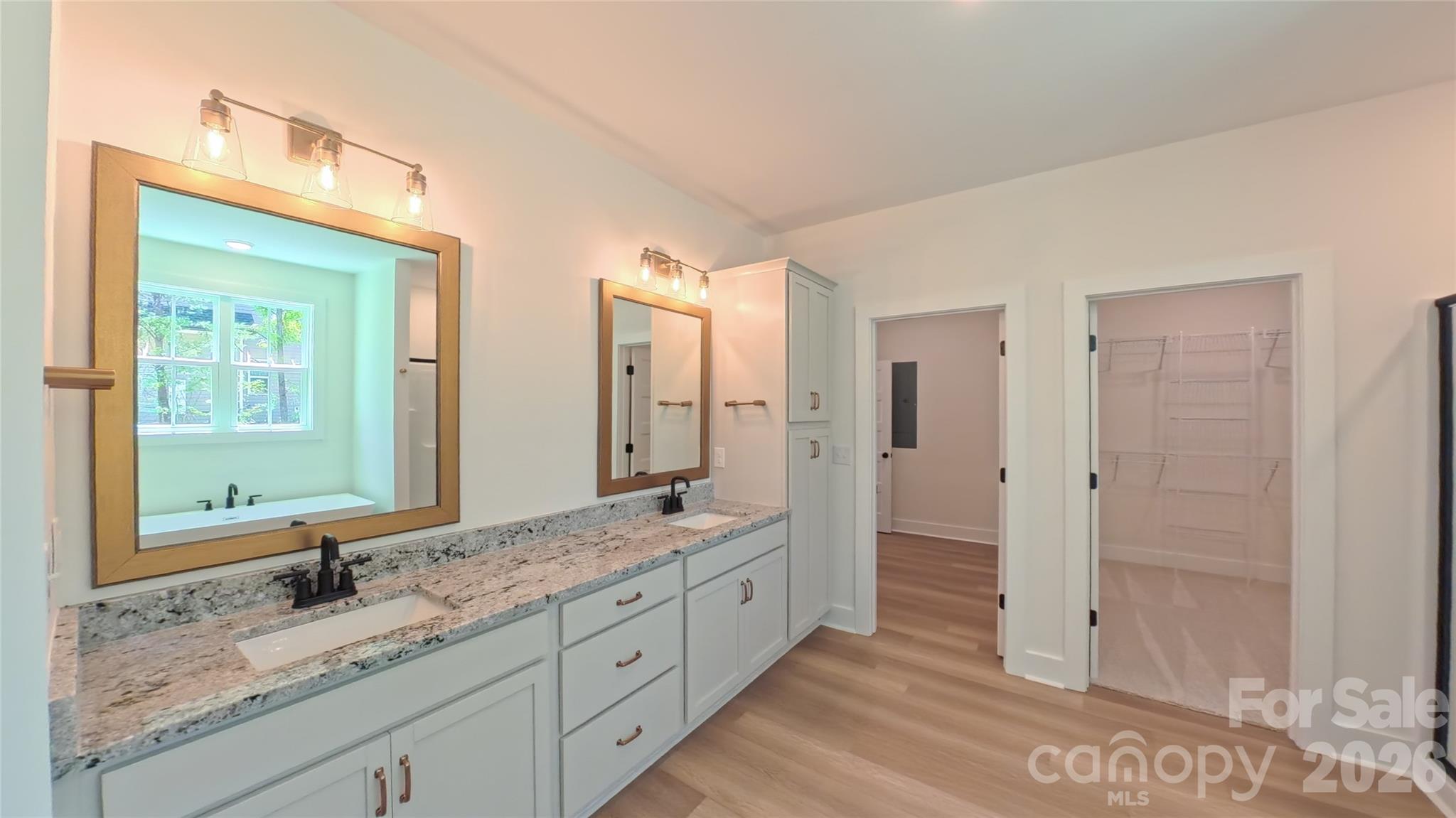 Stonecrest Meadows - Residential