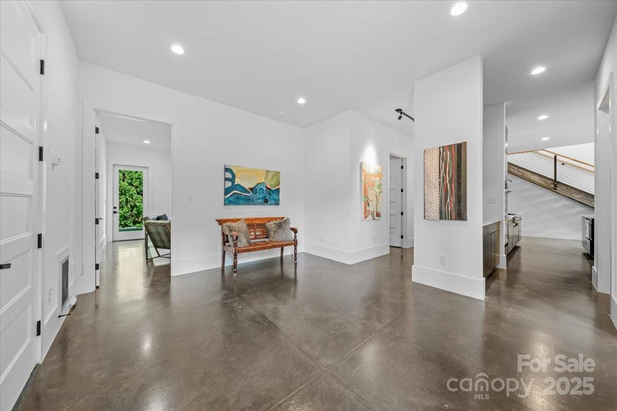 Myers Park - Residential