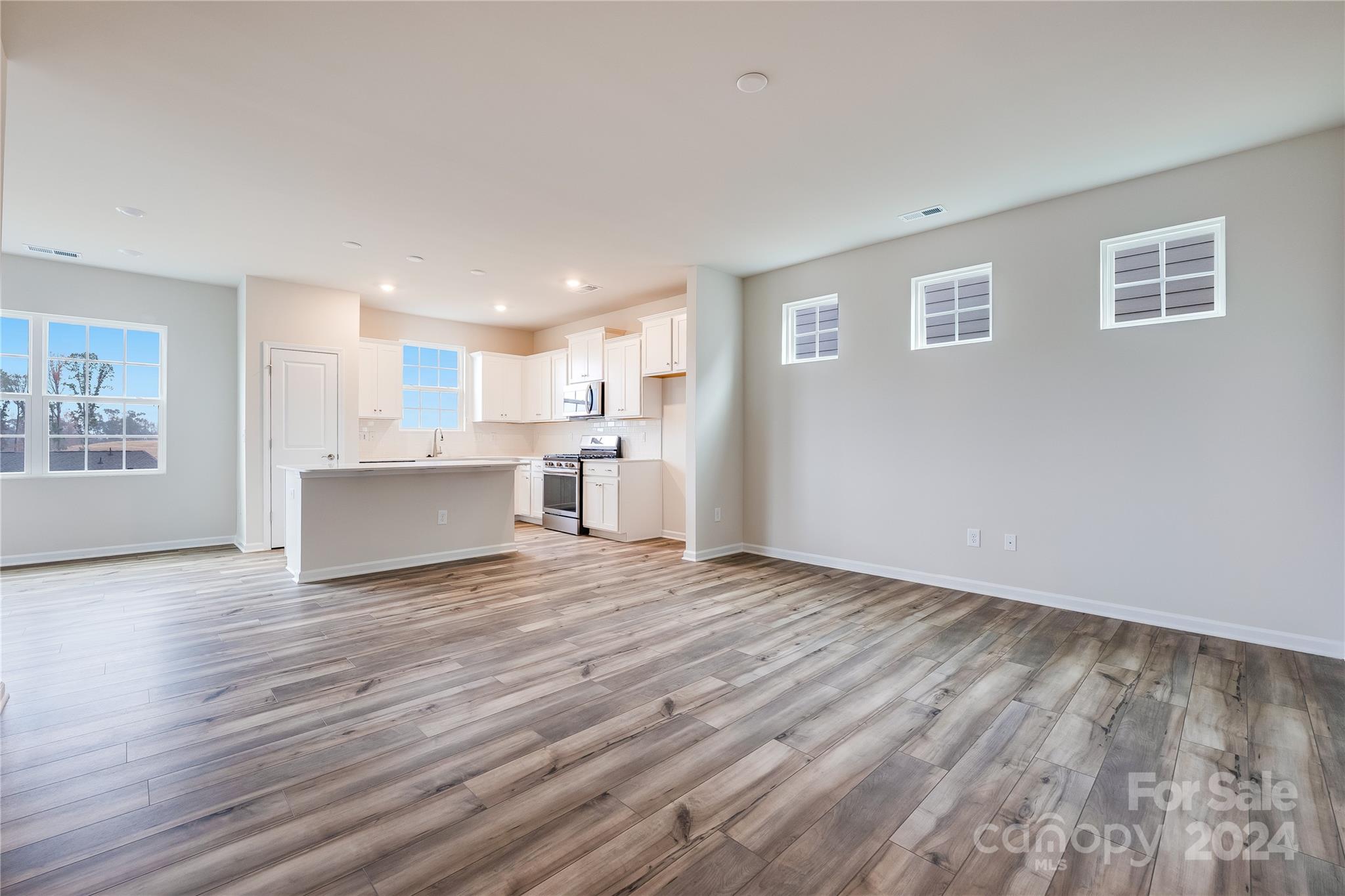 Elizabeth - Residential