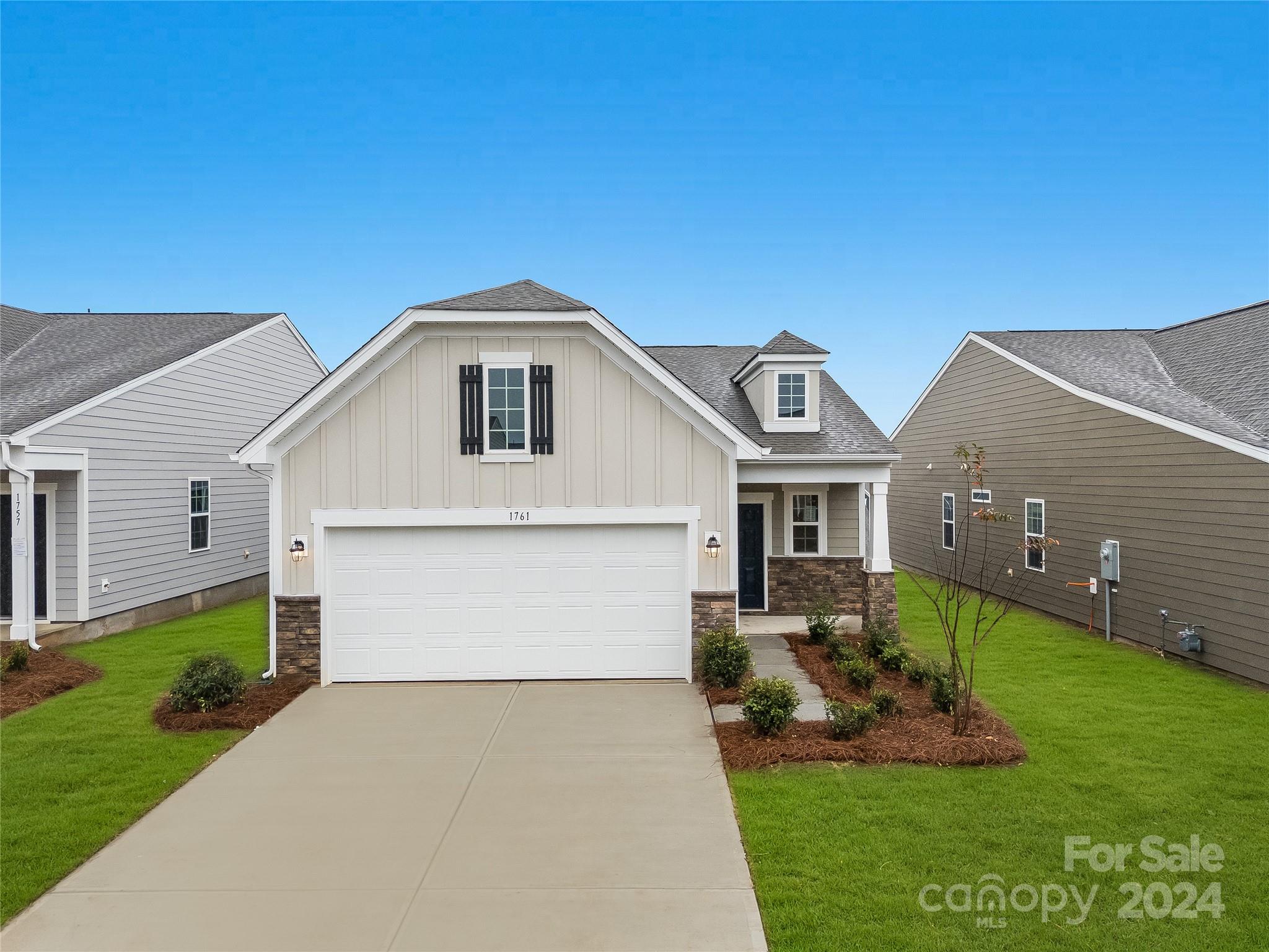 Elizabeth - Residential