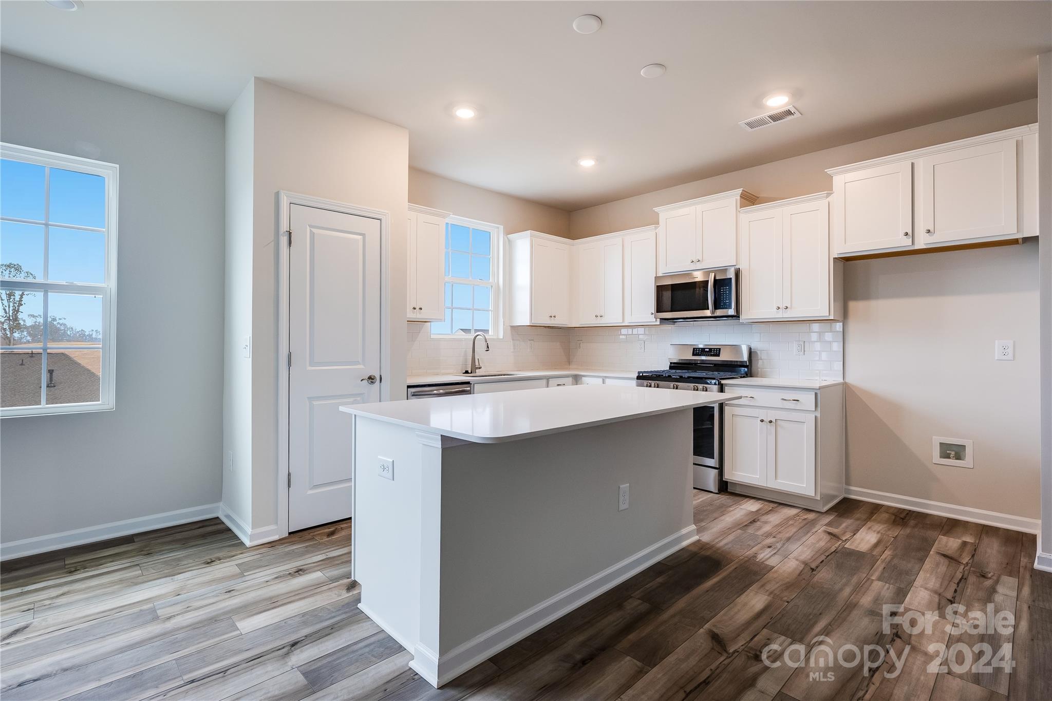 Elizabeth - Residential