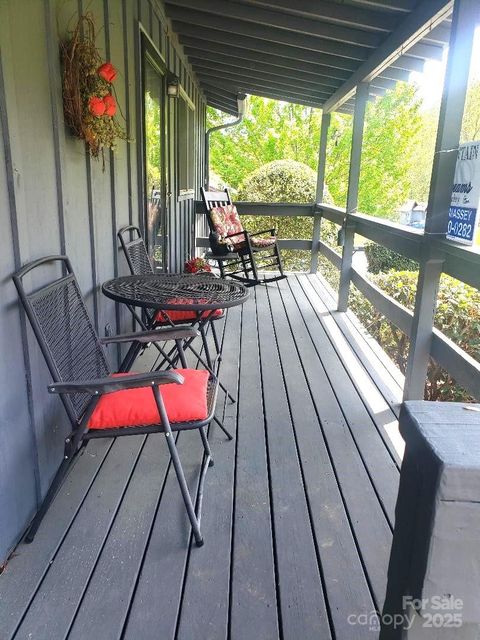 134 Raven Ridge Maggie Valley NC 28751