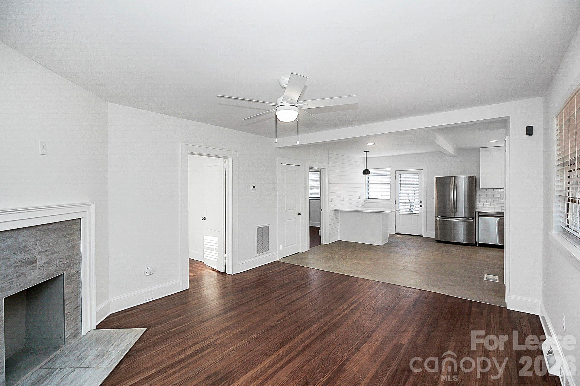 3121 Kirkland Avenue