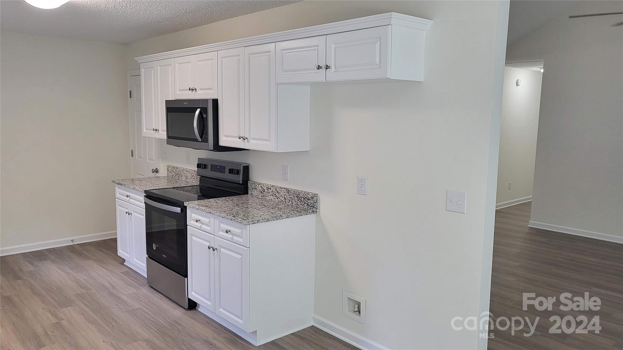 Hallmark Glen - Residential