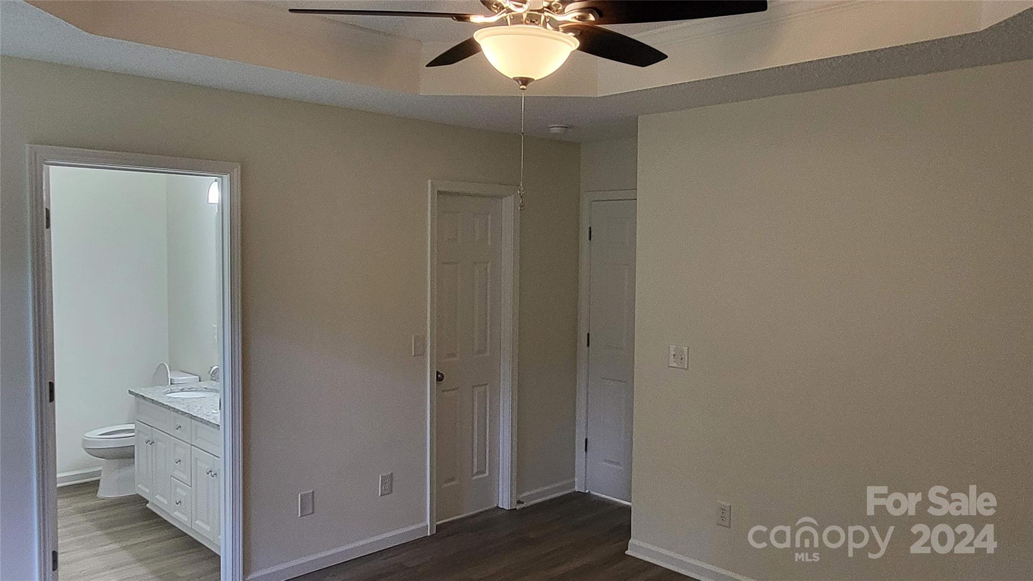 Hallmark Glen - Residential