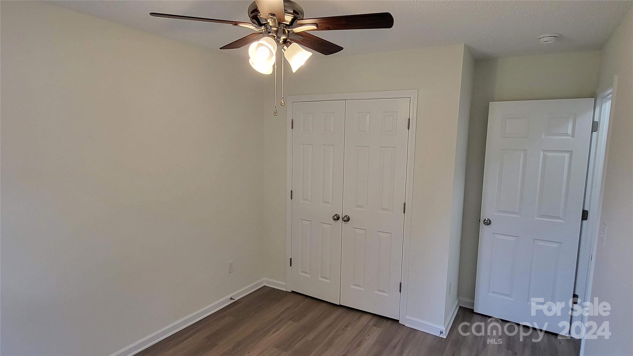 Hallmark Glen - Residential