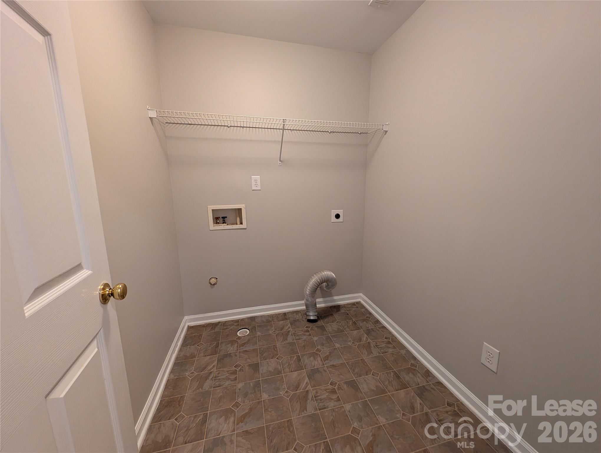 Carolina Crossing - Residential Lease