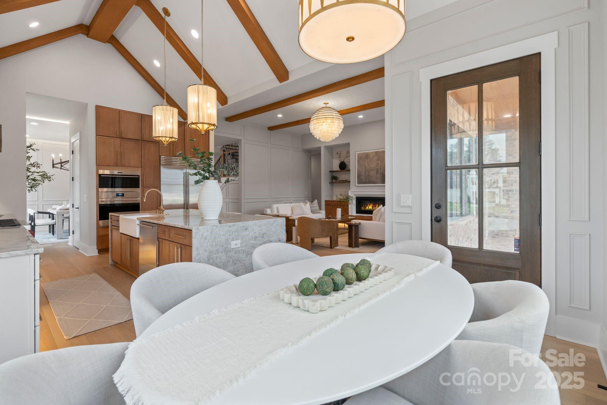 Twin Lakes - Residential