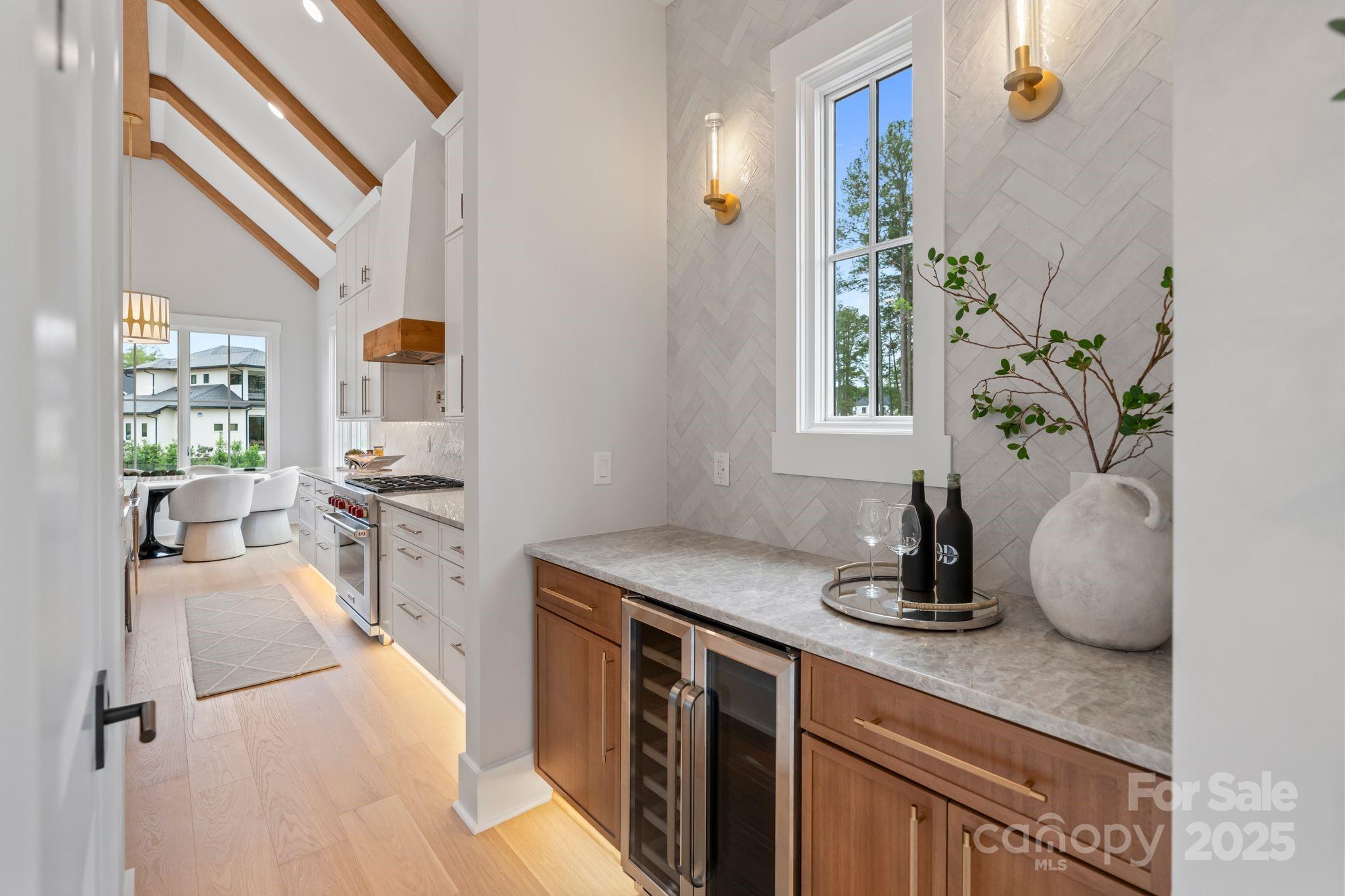 Twin Lakes - Residential