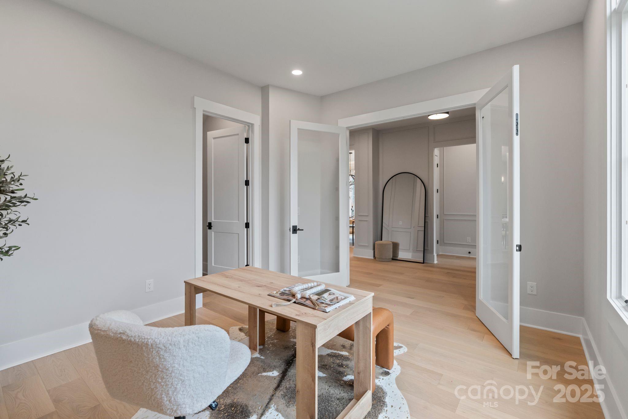 Twin Lakes - Residential