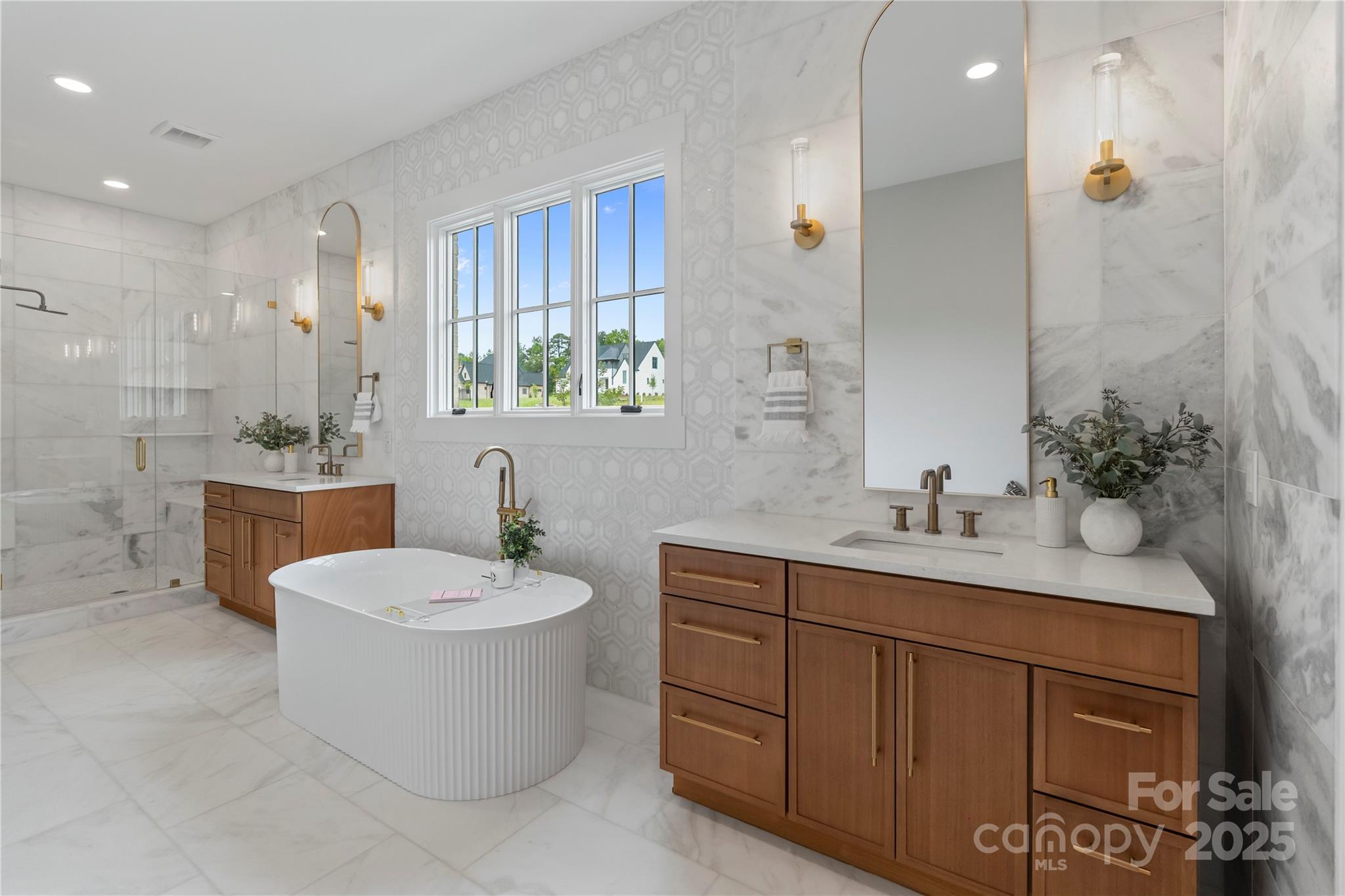 Twin Lakes - Residential