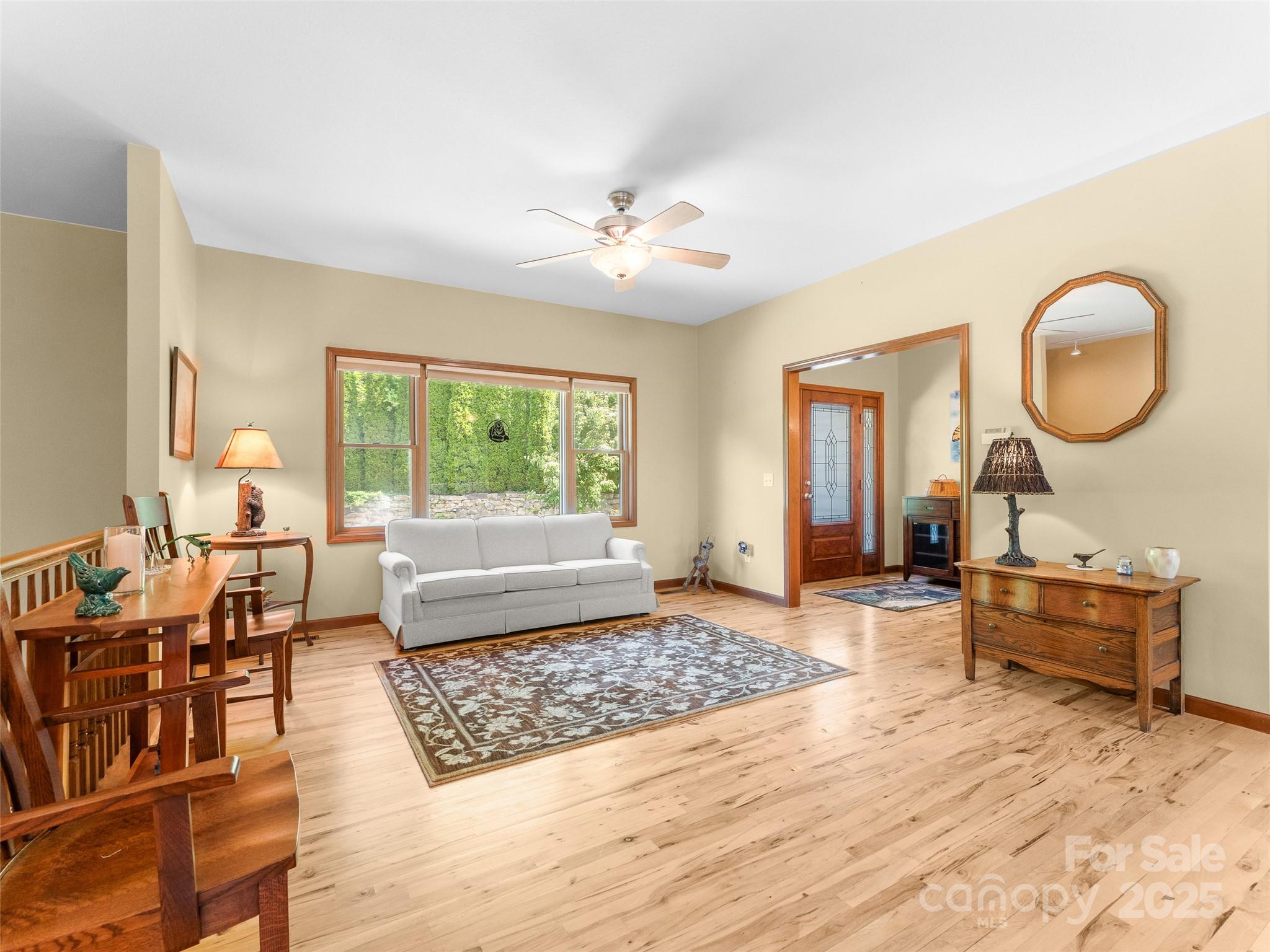 253 Sandy Lane