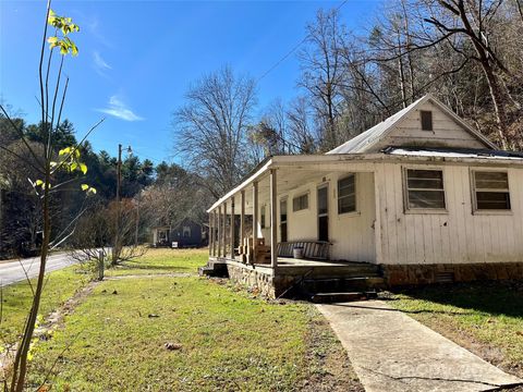 A home in Hot Springs