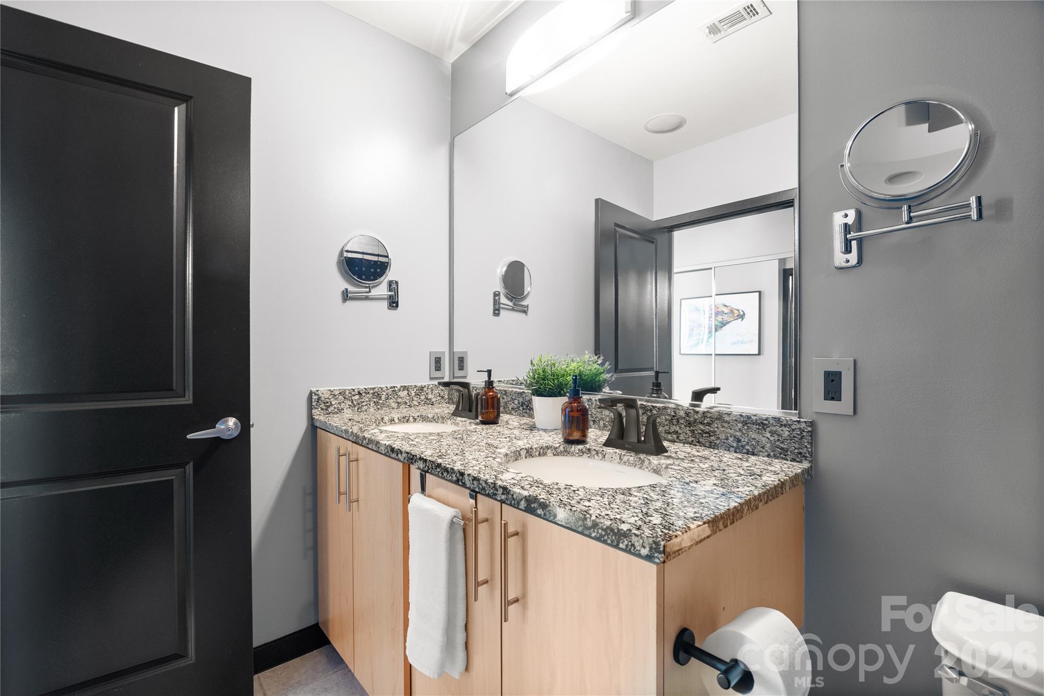 Avenue Condominiums - Residential