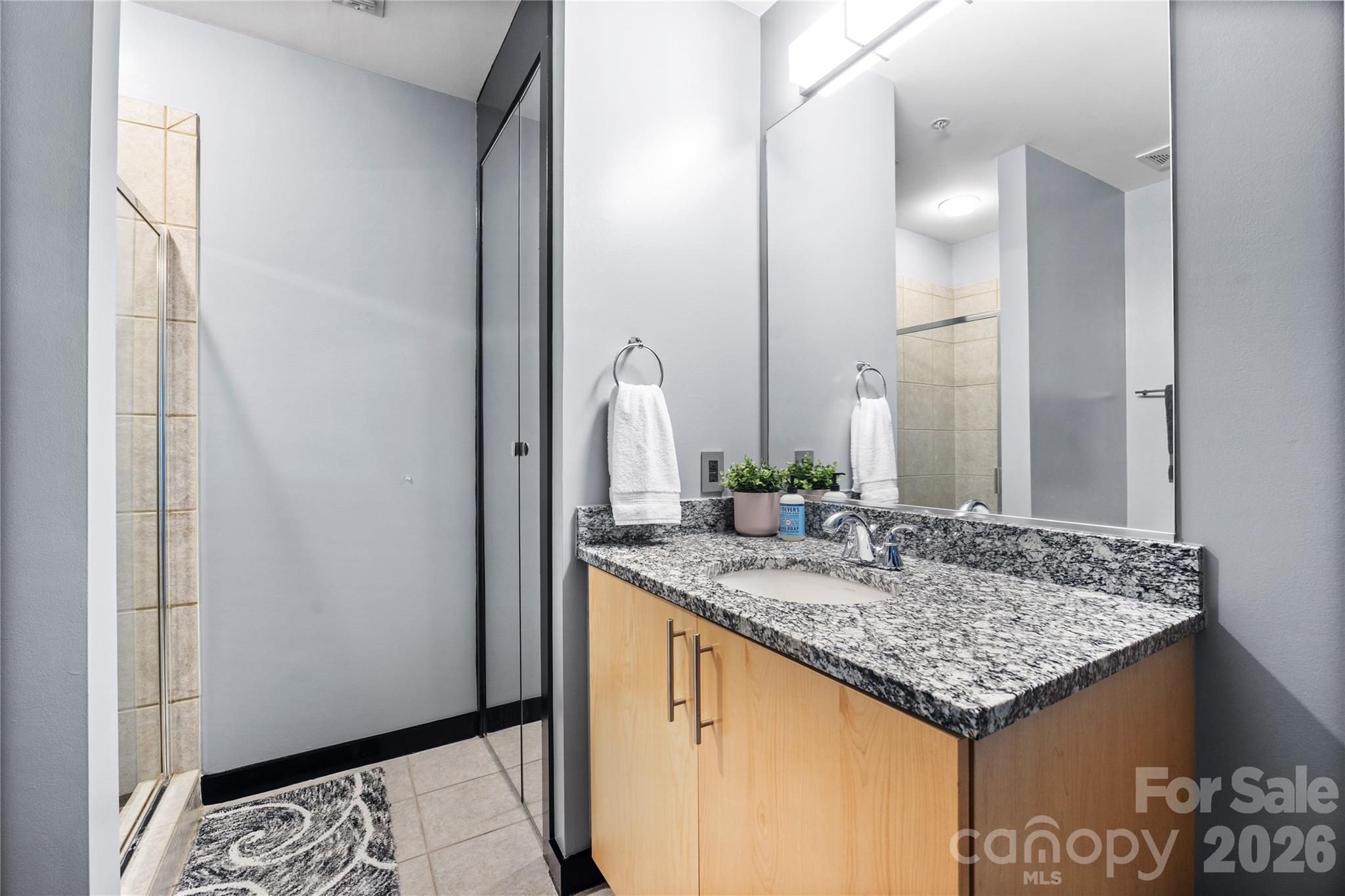 Avenue Condominiums - Residential