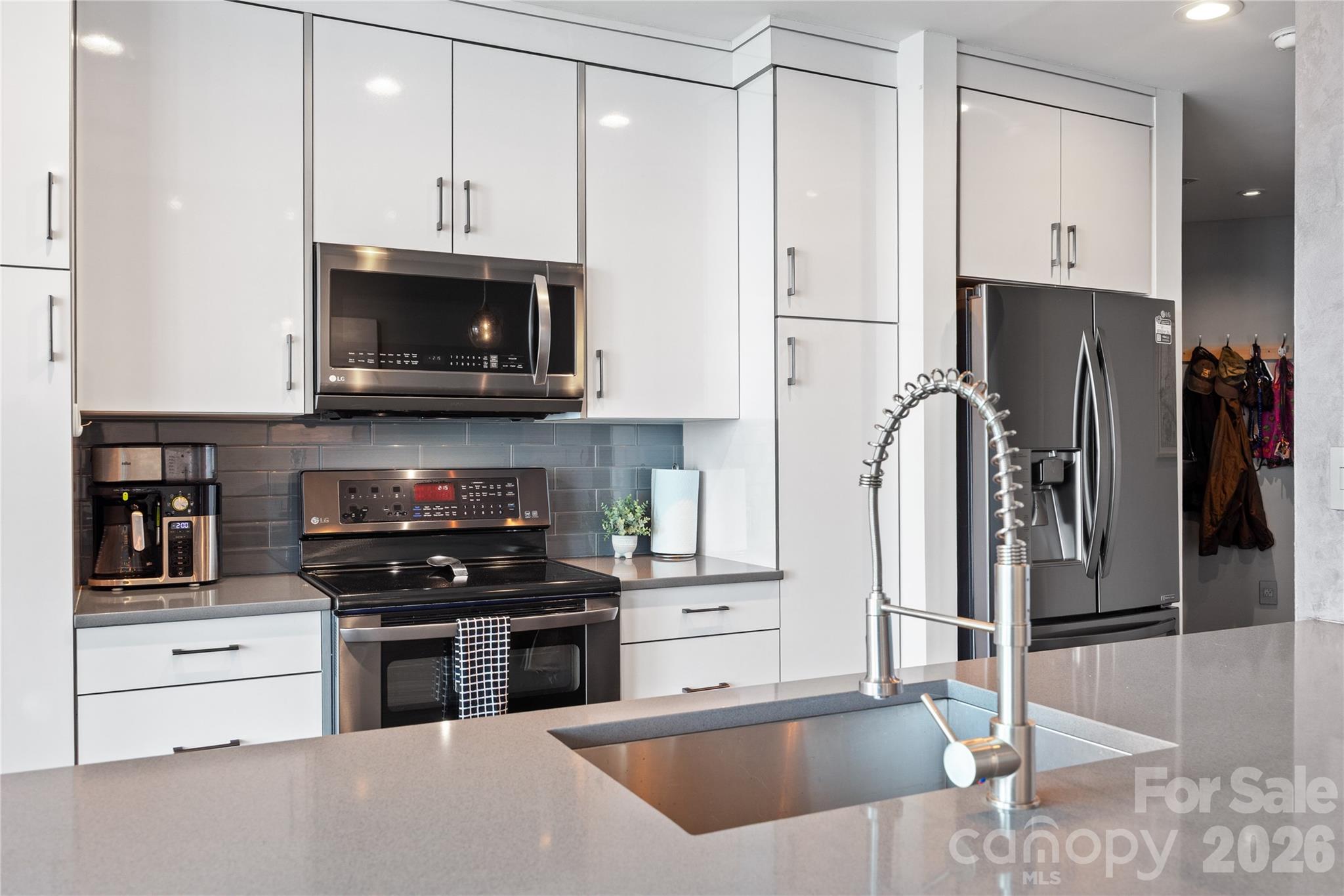 Avenue Condominiums - Residential
