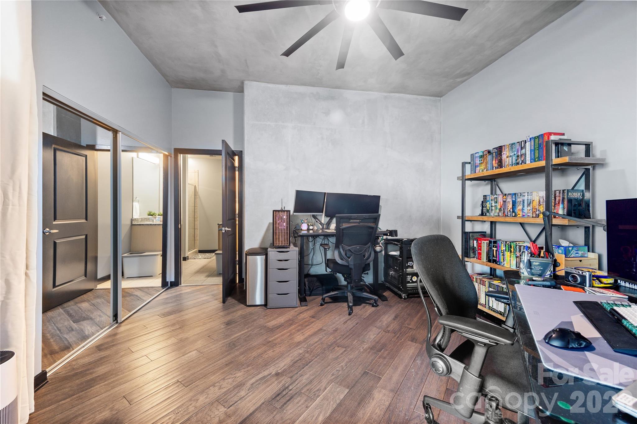 Avenue Condominiums - Residential