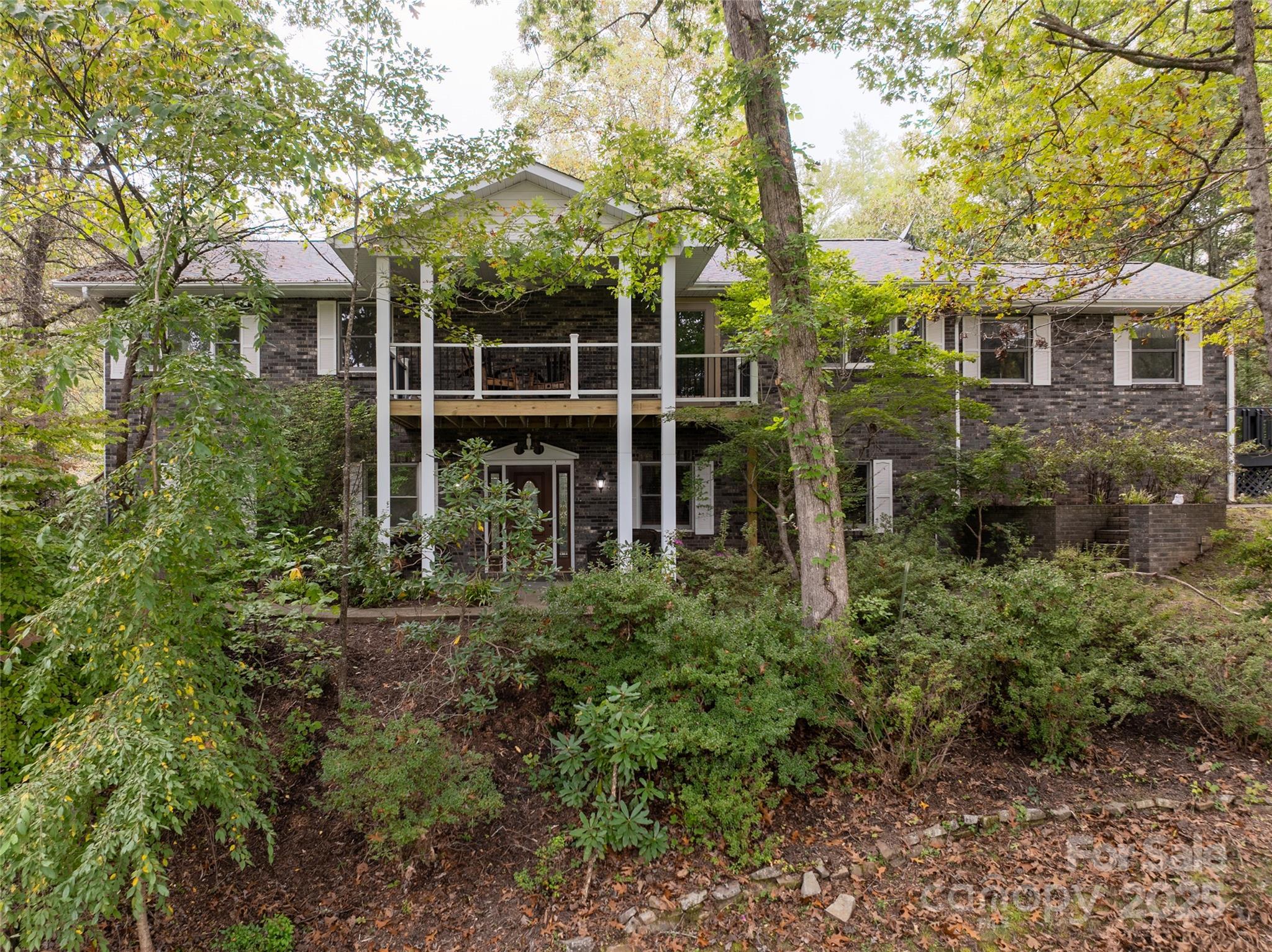 1388 King Road