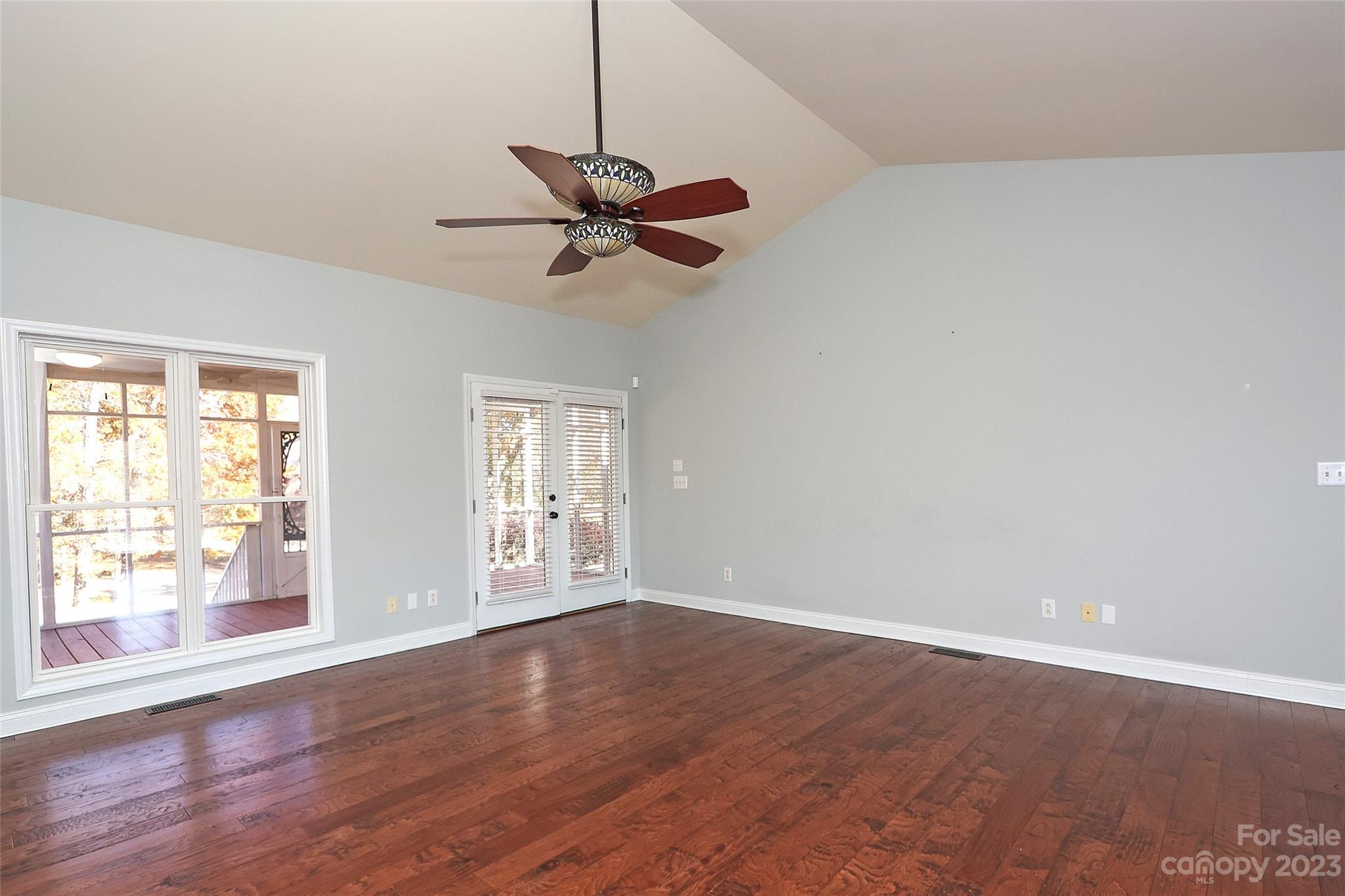 Oak Glen - Residential