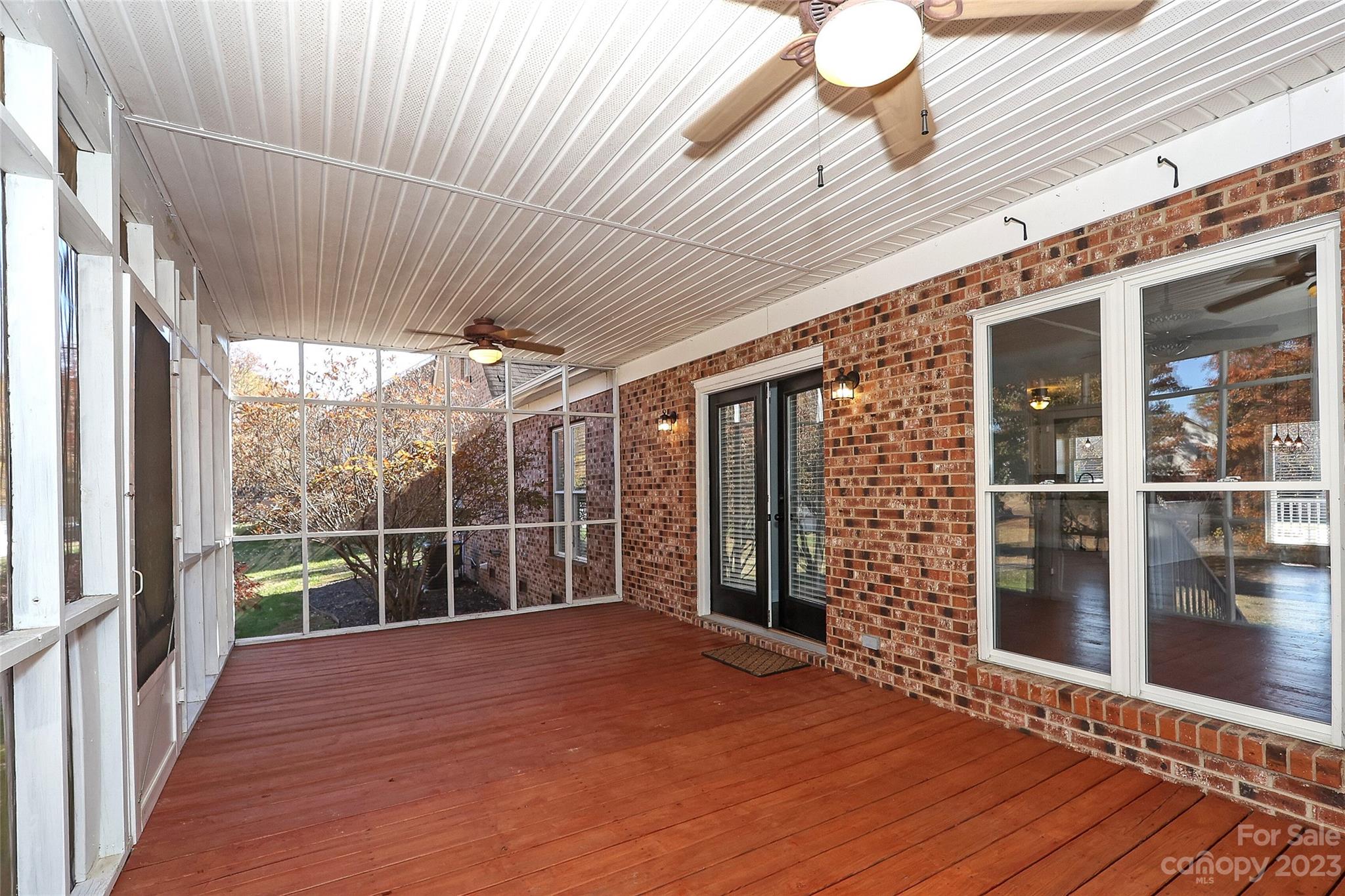 Oak Glen - Residential