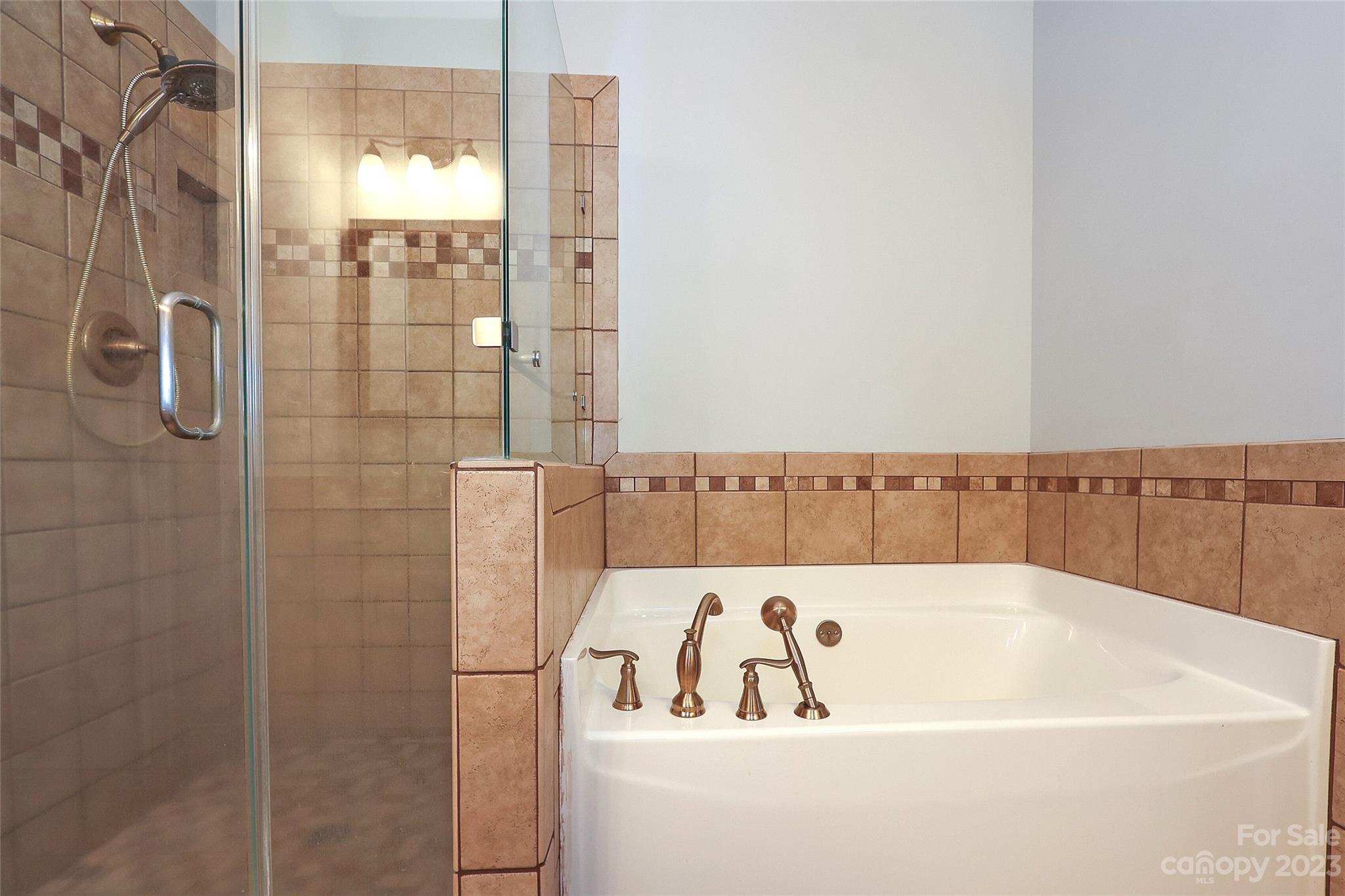 Oak Glen - Residential