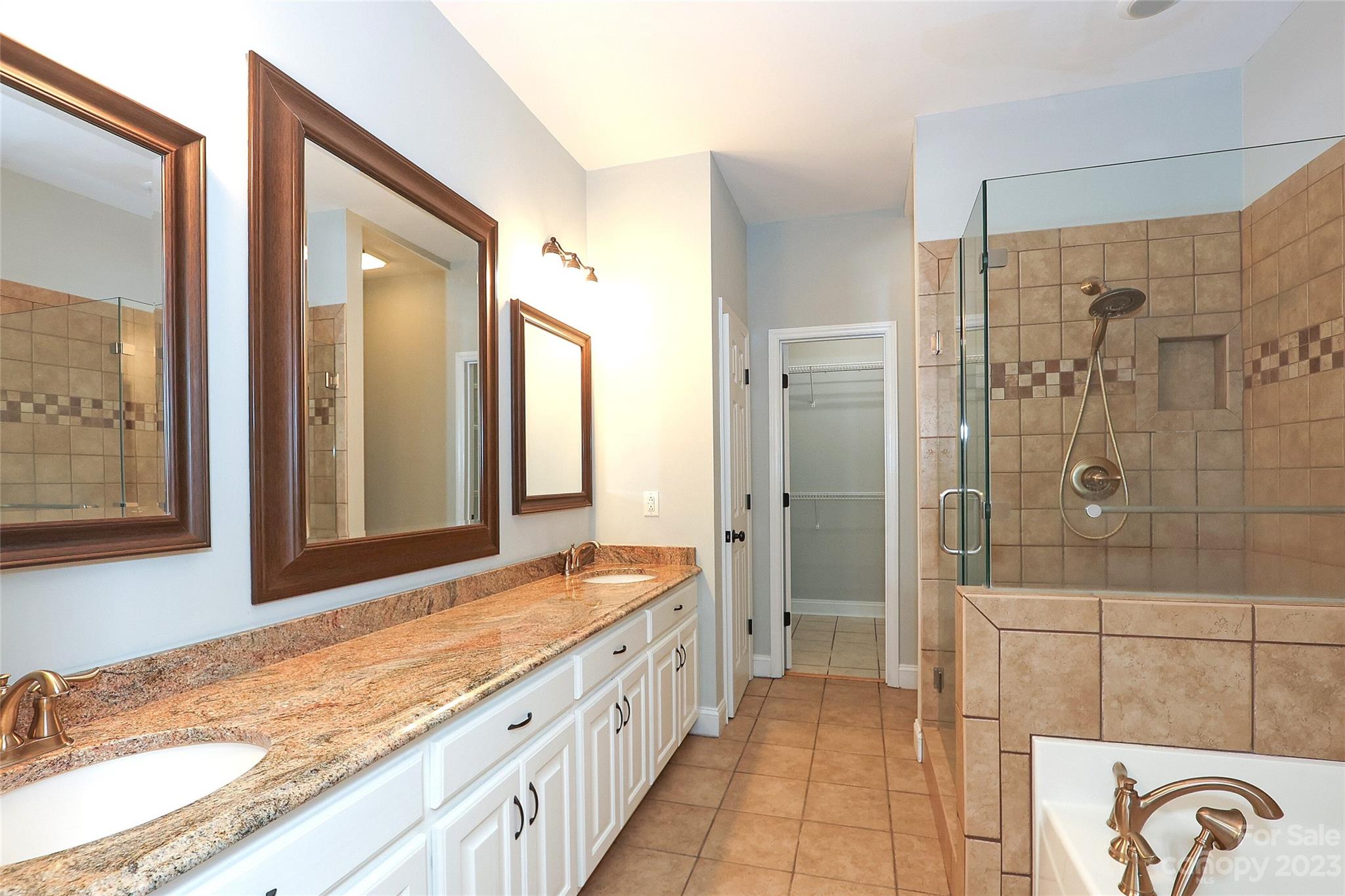 Oak Glen - Residential